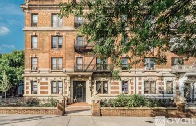 Main picture of 1223 Bushwick Ave