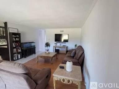 Main picture of 310 Slate Ct