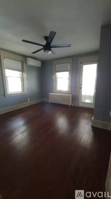 Main picture of 303 State St