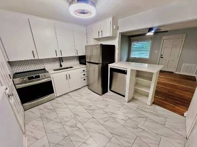Main picture of 1337 Charlotte St