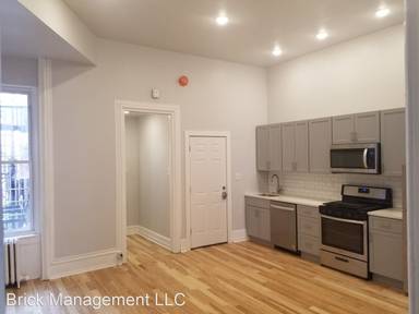 Main picture of Spruce Street Apartments