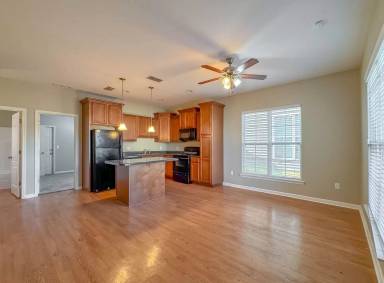 Main picture of 1988 Greencastle Ln