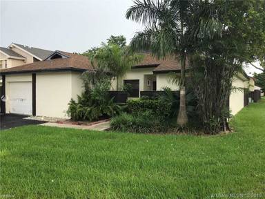 Main picture of 4331 SW 147th Pl
