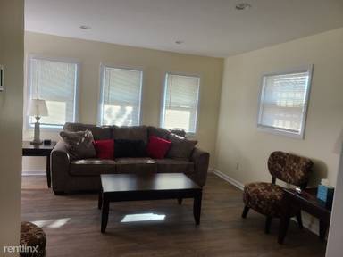 Main picture of 545 N Delaware Ave