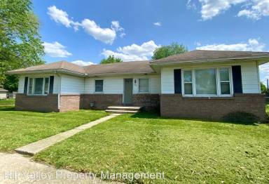 Main picture of 2908 S 10th St