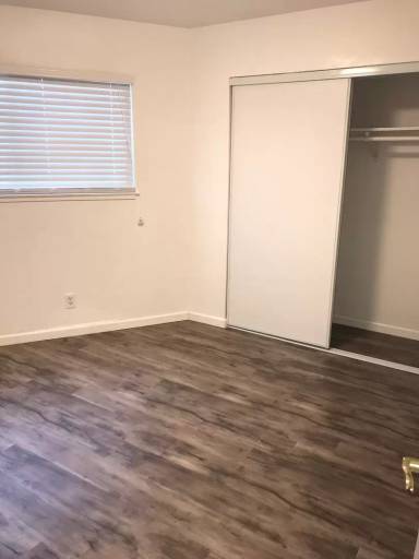 Main picture of 3480 Brookdale Dr
