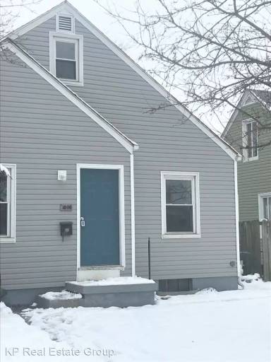 Main picture of 1502 S Champion Ave