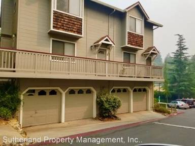 Main picture of 1302 Oak Ridge Dr