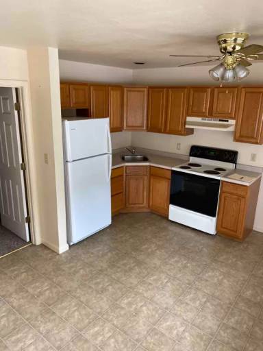 Main picture of 203 E Russell St