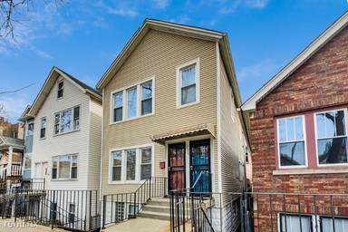 Main picture of 2313 W Cullerton St