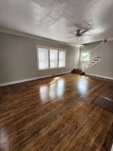 Main picture of 31 E 41st Ave