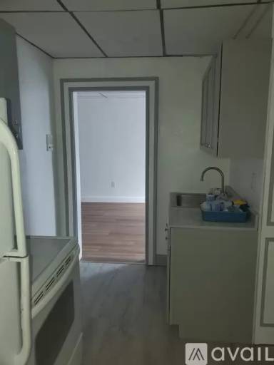 Main picture of 1600 Falck Ave