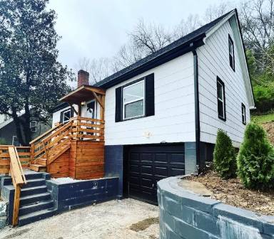Main picture of 322 Murrell St