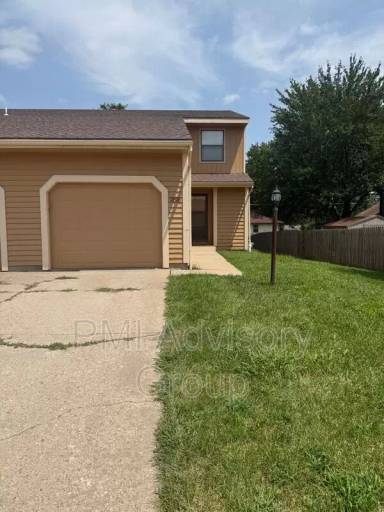 Main picture of 2816 SW Westport Plaza Dr