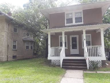 Main picture of 54 Gage St
