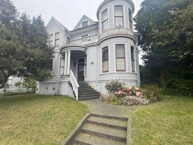 Main picture of 1225 G St