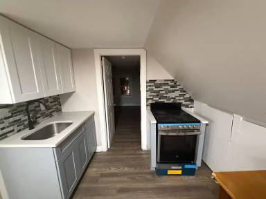 Main picture of 12 Grain St