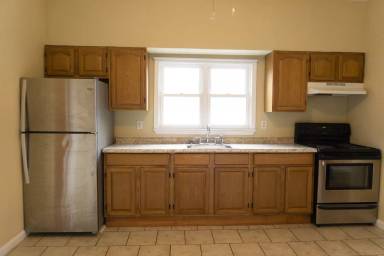 Main picture of 32 Terrace St
