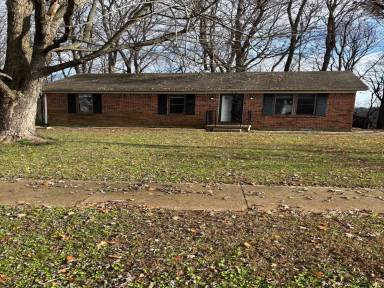Main picture of 133 Valleyview Dr