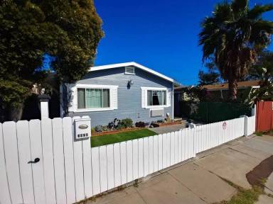 Main picture of 3861 Cherokee Ave