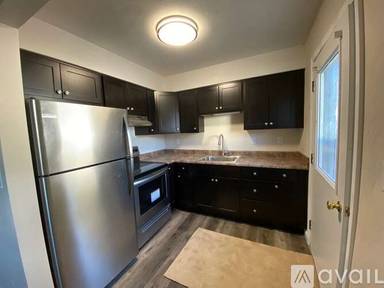 Main picture of 29 Locust Ave