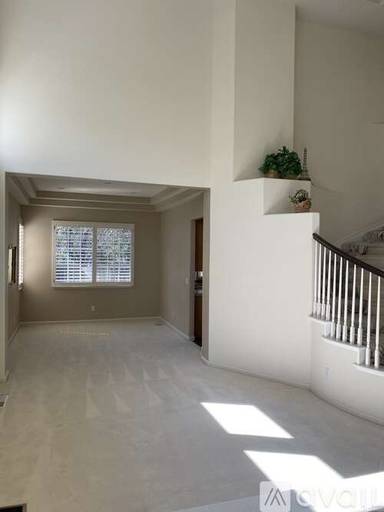 Main picture of 3657 Vireo Ave