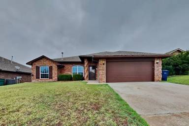 Main picture of 9912 Allie Hope Ln