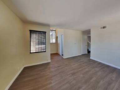 Main picture of 9690 Elmview Dr