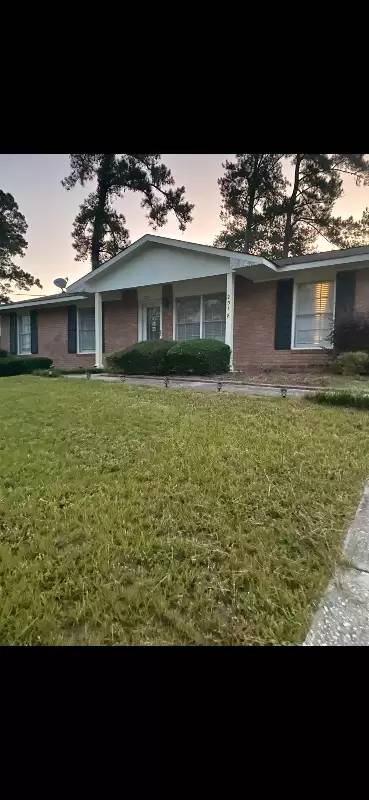 Main picture of 2318 Burnside Dr