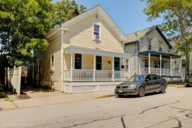 Main picture of 34 Lee Ave