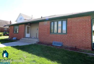 Main picture of 1413 N 33rd St