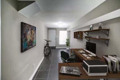 Main picture of 2046 N 20th St