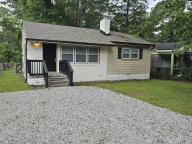 Main picture of 1608 Craven St
