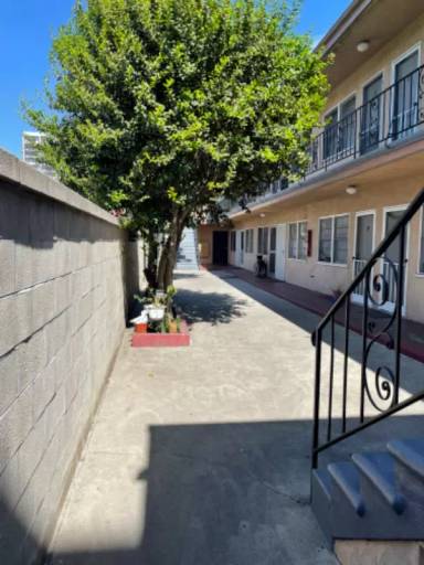 Main picture of 7003 Rita Ave