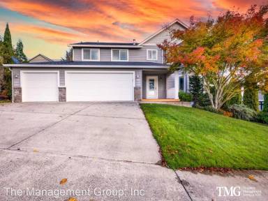 Main picture of 1305 W F Pl