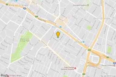 Main picture of 110 Halsted St