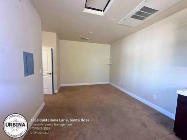 Main picture of 1253 Castellana Ln