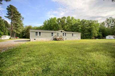 Main picture of 28 Red Maple Trl