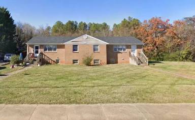 Main picture of 9784 Village Hwy