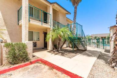 Main picture of 12440 N 20th St Apartment