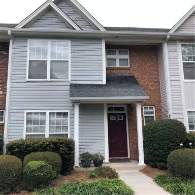 Main picture of Garrison Square