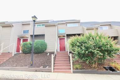 Main picture of 1338 Bradley Dr