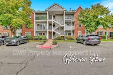 Main picture of 6 Lehavre Ct