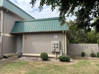 Main picture of Sutton Place