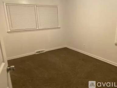 Main picture of 22875 Sharrow Ave