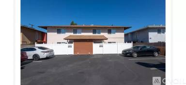 Main picture of 1128 E Lexington Ave