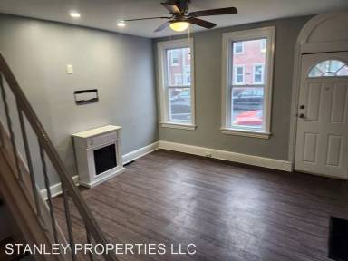 Main picture of 312 S Jackson St