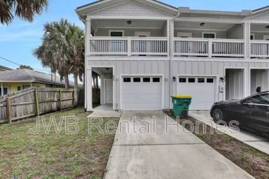 Main picture of 834 4th Ave S