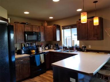 Main picture of 3721 Annie St