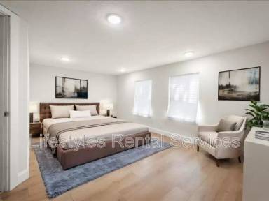 Main picture of 45 W 55th St